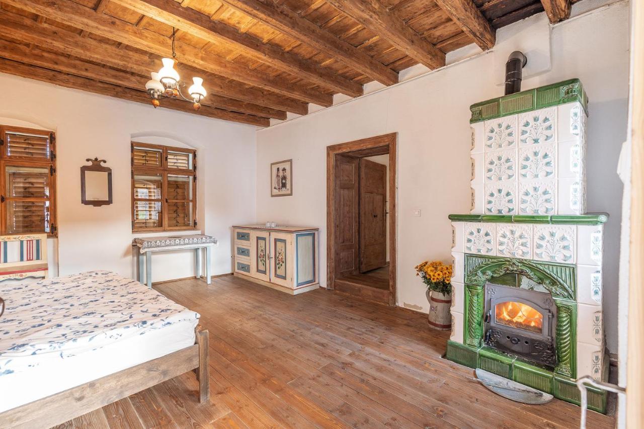 Casa Schmidt Hotel Crit Bagian luar foto